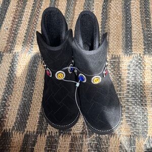 Kurt Geiger Black Ankle Boots with Multicolor Jewel Trim size 1